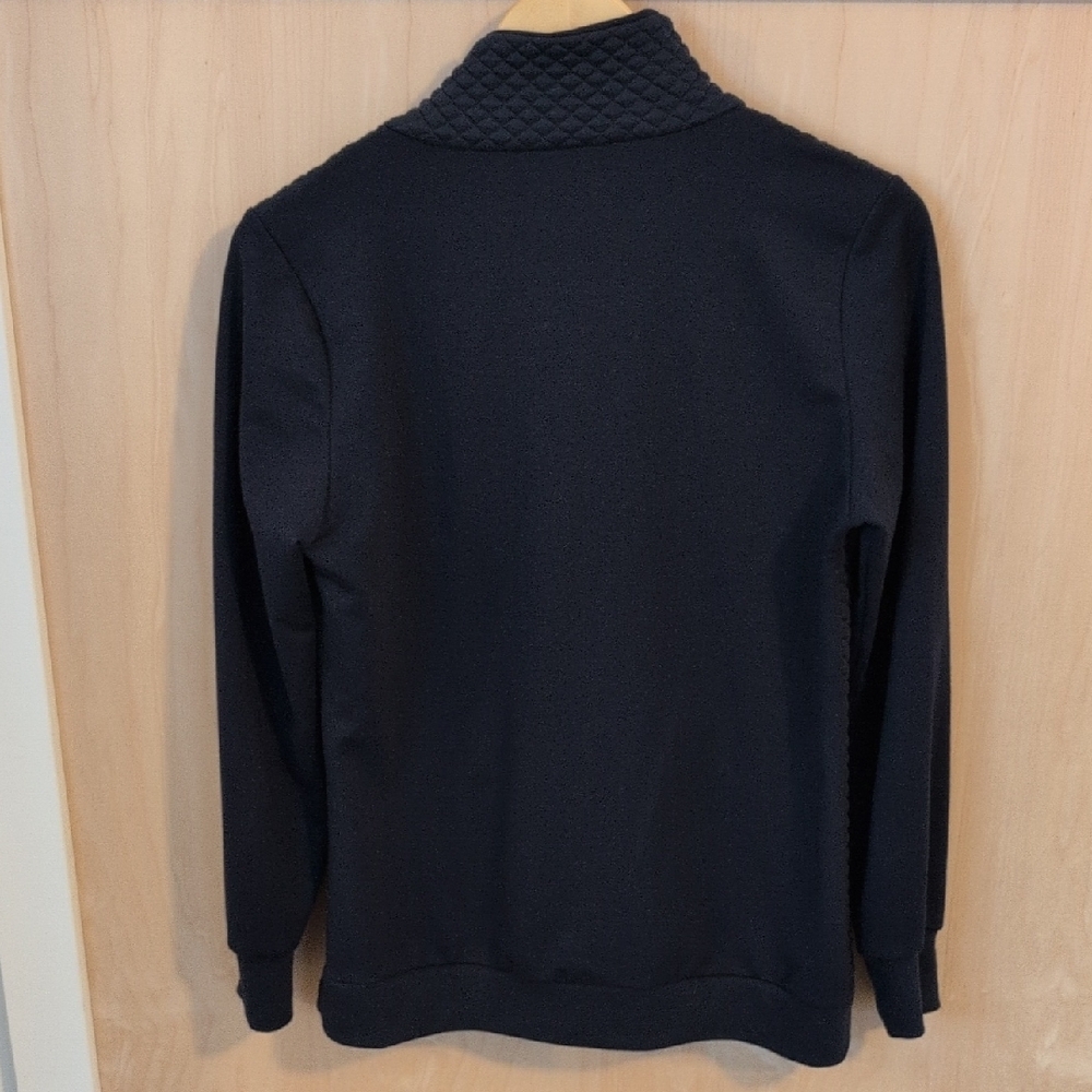 Quilted Pattern Lightweight Pullover - image 4